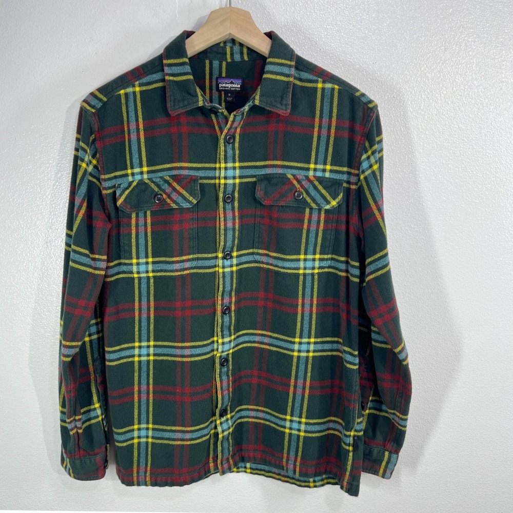 Patagonia Men's Long-Sleeved Fjord Flannel Shirt Heavyweight 100% Organic Cotton